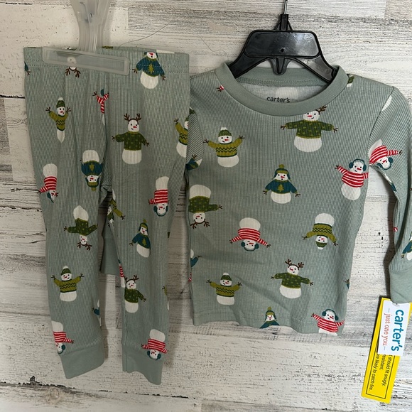 Carter’s Snowman Baby Pajamas Size 12 Months NEW - Picture 2 of 7